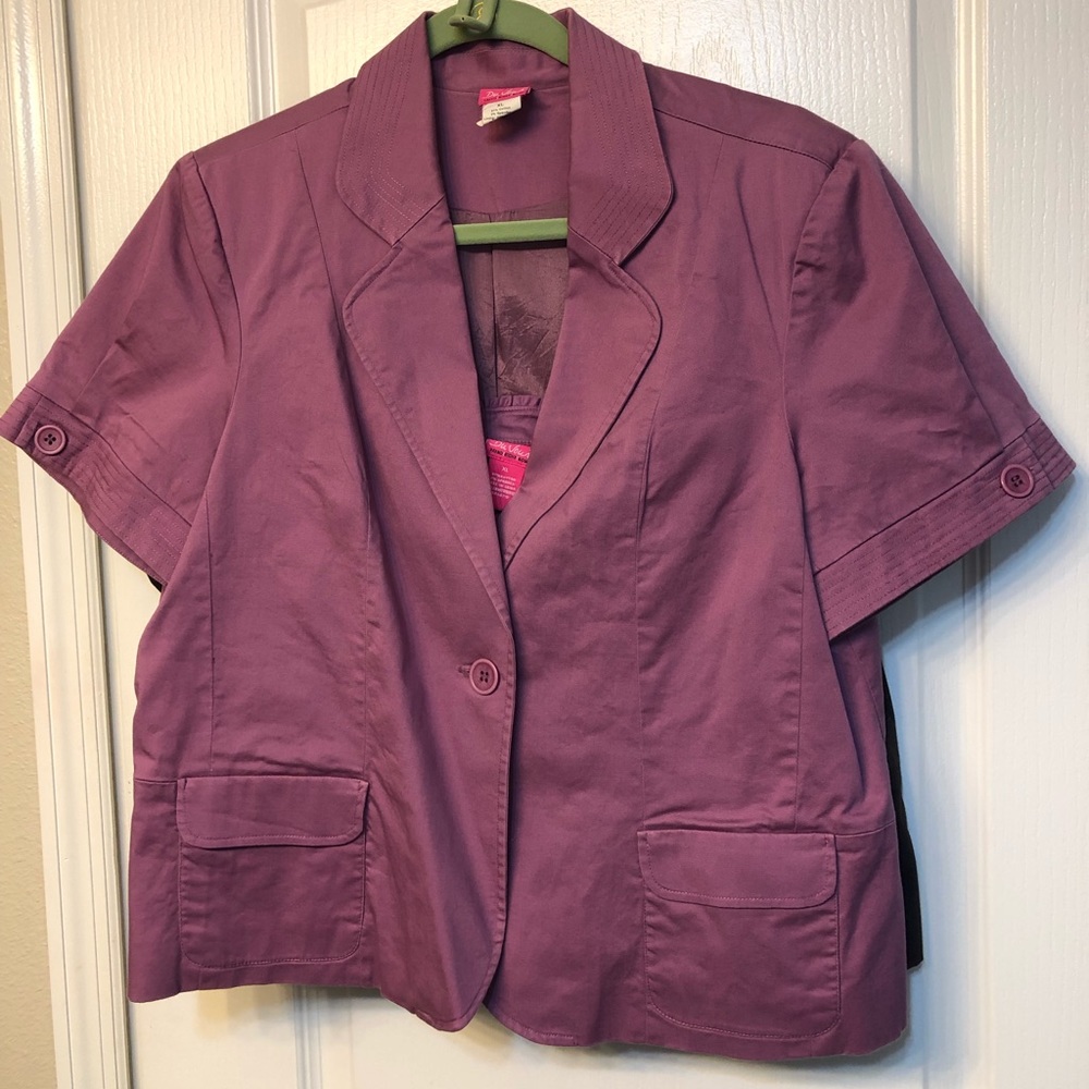 Dujour sz XL 2pc mauve short sleeve jacket and matching tank top